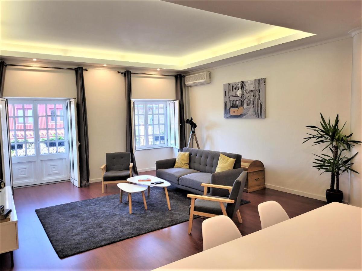 Apartamento Charm City Center Apt 140M2 & Free Parking Braga Exterior foto