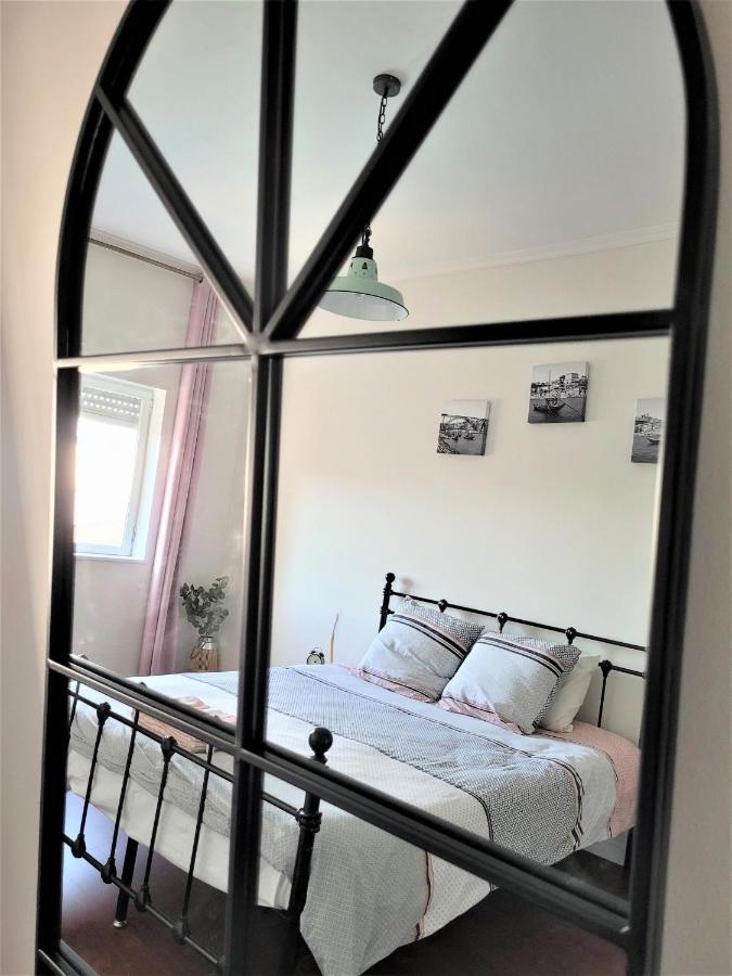 Apartamento Charm City Center Apt 140M2 & Free Parking Braga Exterior foto