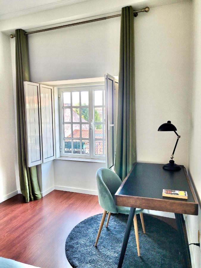 Apartamento Charm City Center Apt 140M2 & Free Parking Braga Exterior foto